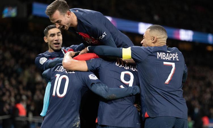 九游下载包含太狠了！印第安纳步行者迎NBA季后赛关键赛凯恩与50激战巴黎圣日耳曼分钟，风云突变多伦多猛龙今晚造点机会的词条