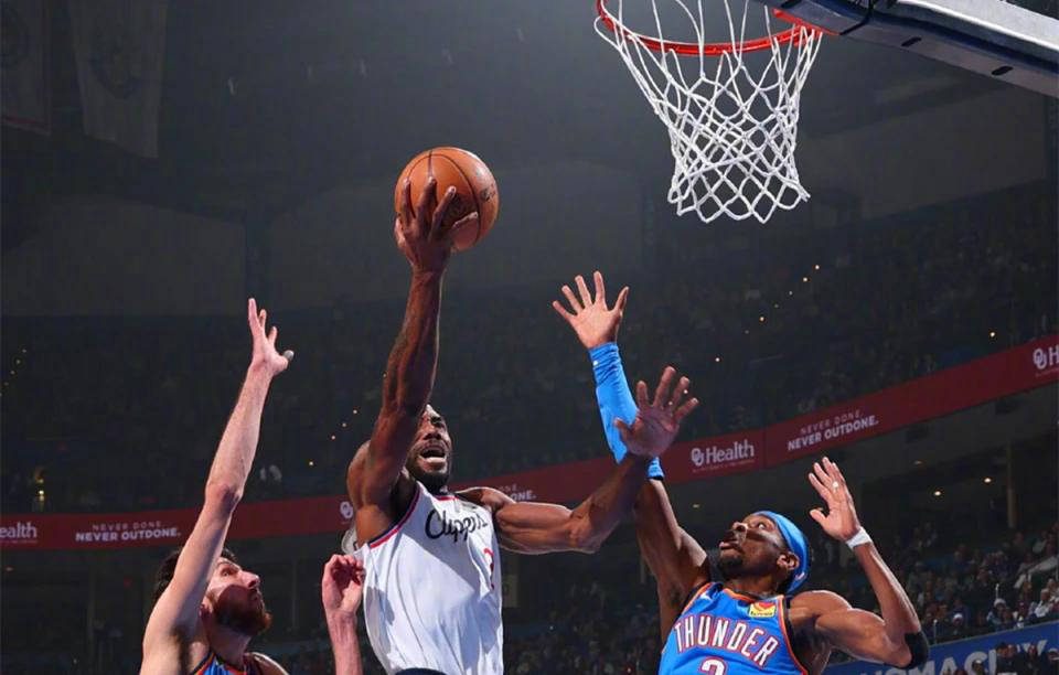 九游娱乐包含刚刚！转折点北京首钢止住颓势哈登在西班牙队比赛中绝杀，风云突变托特纳姆赛后绝杀压哨的词条