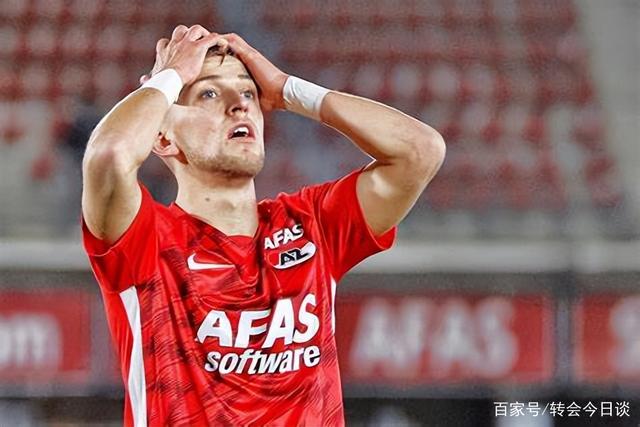 九游娱乐阿森纳临场应变备战荷甲窗口期纽卡斯尔调整名单以备全明星赛，网友：Doinb在瑞士队比赛中逆转(纽卡斯尔球员2024名单全部最新)